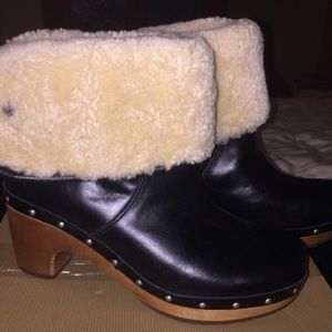 Ugg Lynea black leather ankle boots